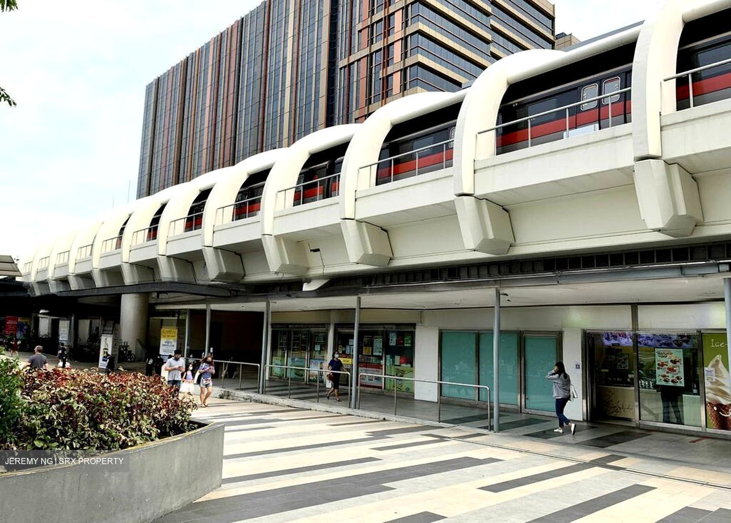 Singapore Post Centre (D14), Retail #523534211